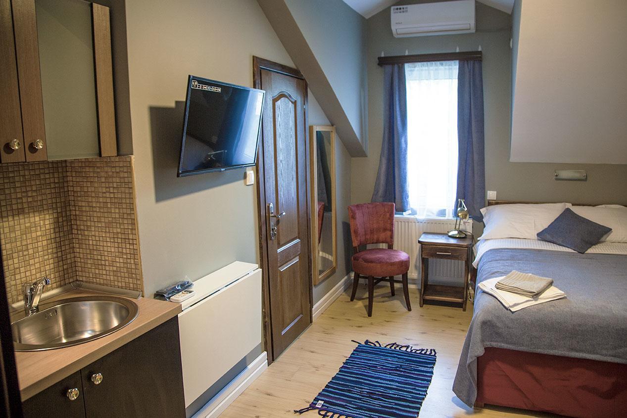Vila Mila Riverside Apartments Semendire Dış mekan fotoğraf