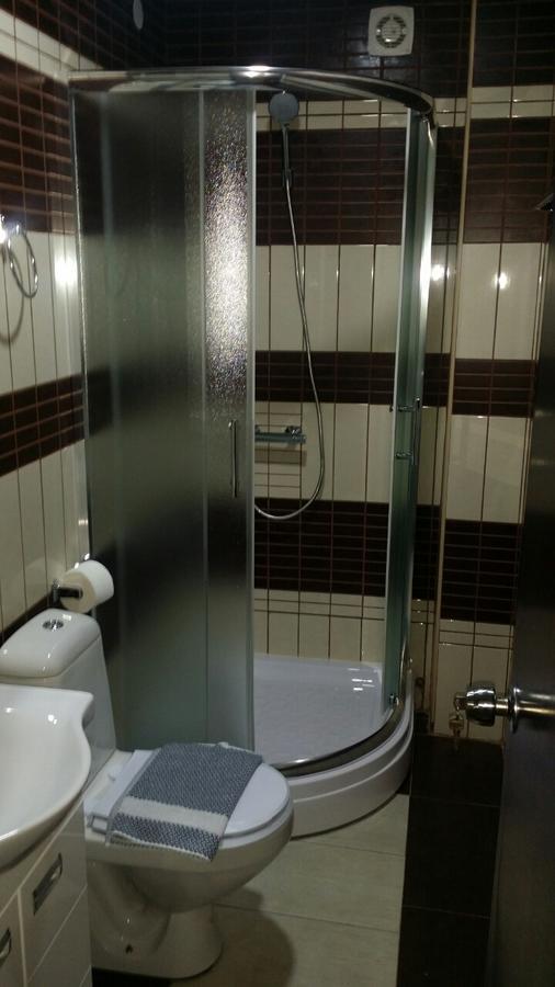 Vila Mila Riverside Apartments Semendire Dış mekan fotoğraf